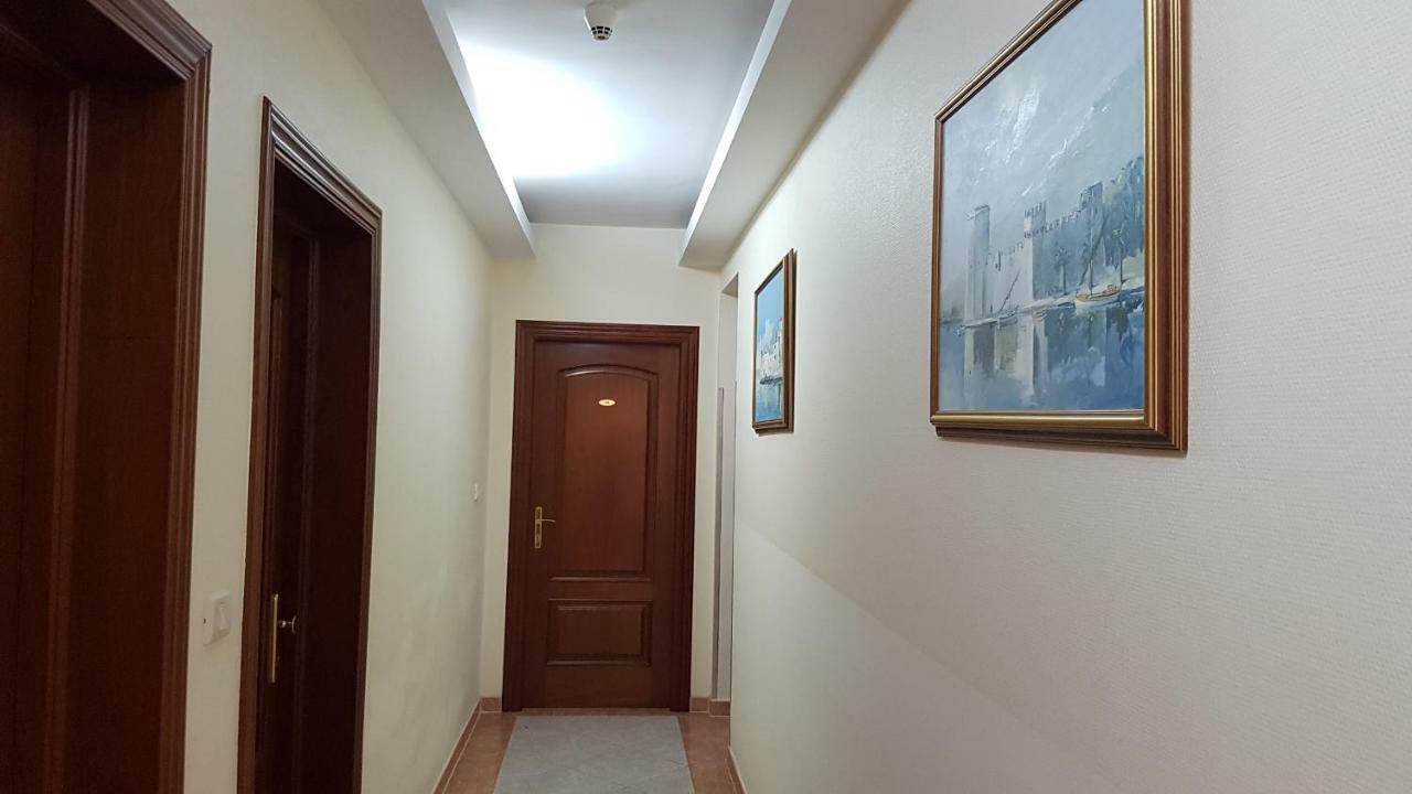 Hotel Adria คาชเตลา ภายนอก รูปภาพ